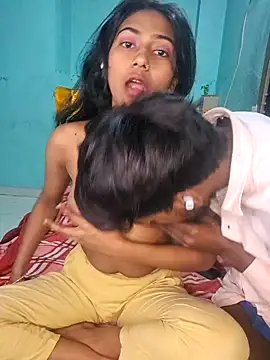 Virl clople online show from January 25, 2025, 5:30 pm