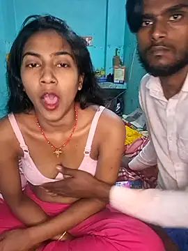 Virl clople online show from January 24, 2025, 6:04 pm