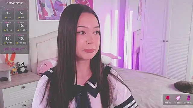 kittenrisha online show from February 17, 2026, 4:21 am