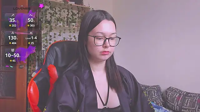 kittenrisha online show from March 21, 2025, 8:50 am