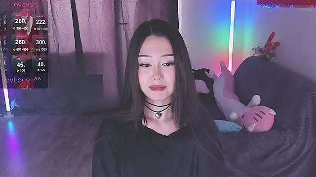 kittenrisha online show from September 23, 2025, 11:17 am