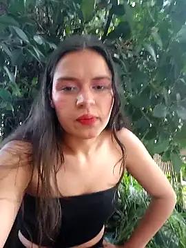 Danni shy online show from June 19, 2026, 7:09 pm
