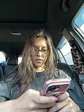 morganbby  online show from June 10, 2026, 3:13 pm