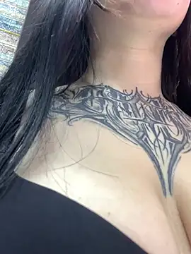 alanna love01 online show from February 19, 2025, 5:38 am