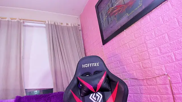 alanna love01 online show from January 15, 2025, 5:40 am