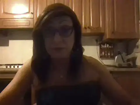 Tiabet online show from September 24, 2025, 8:48 pm