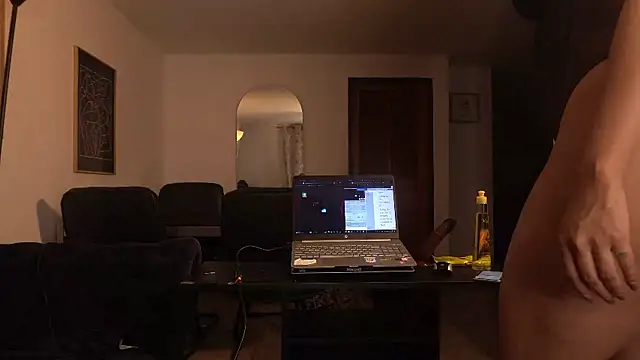 womantall99 online show from October 17, 2025, 11:17 pm