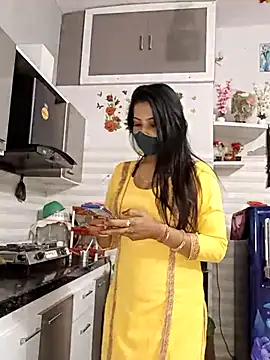 Best-Couple online show from November 7, 2025, 3:22 am