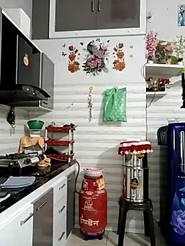 Best-Couple online show from February 27, 2026, 3:40 am