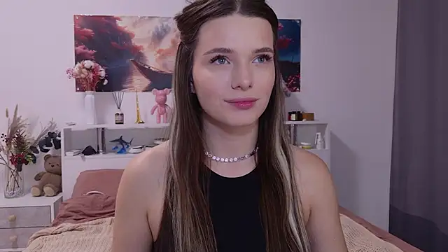 Nellie Medina online show from November 19, 2025, 4:40 pm