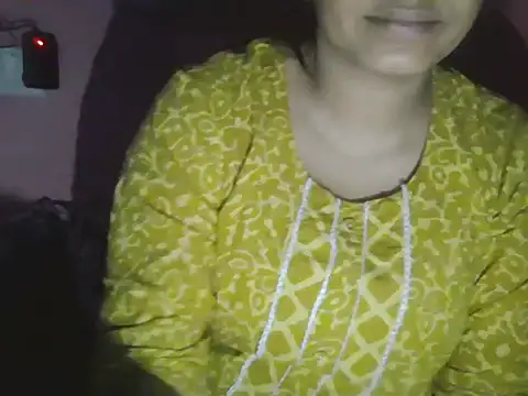 Hot-shanvi online show from October 27, 2025, 12:33 am