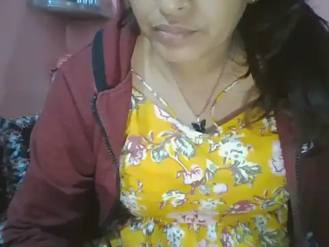 Hot-shanvi online show from December 16, 2025, 2:32 pm