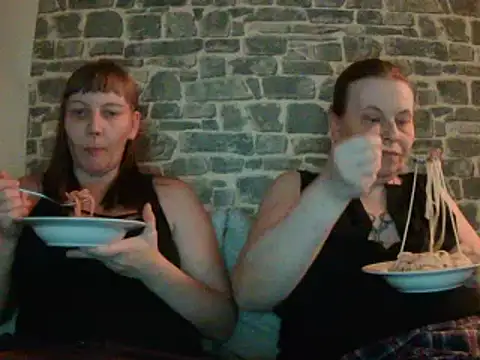 Sweet Phoenix online show from January 14, 2025, 5:45 pm