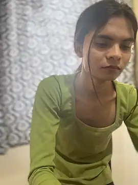 Snapshot of Enna_Zarza_ chatting on July 18, 2026, 4:54 am Enna Zarza online show from July 18, 2026, 4:54 am