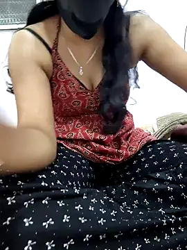 lovelygirl4567 online show from April 7, 2026, 5:37 pm