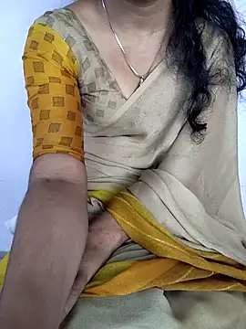 lovelygirl4567 online show from March 5, 2026, 6:21 am