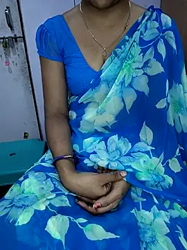 lovelygirl4567 online show from February 22, 2026, 3:13 pm