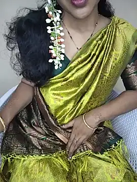 lovelygirl4567 online show from August 4, 2026, 3:55 am