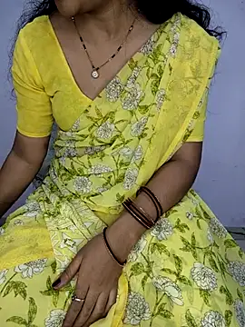 lovelygirl4567 online show from July 7, 2026, 3:04 pm