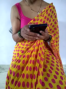 lovelygirl4567 online show from June 30, 2026, 4:01 am
