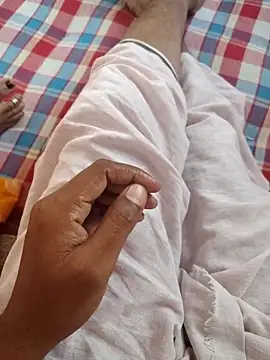 lovelygirl4567 online show from November 7, 2025, 4:28 am