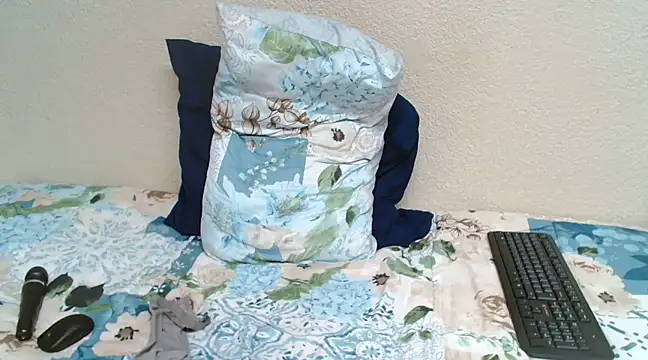 Snapshot of NaughtySlender30ZA chatting on February 28, 2025, 5:26 am NaughtySlender30ZA online show from February 28, 2025, 5:26 am