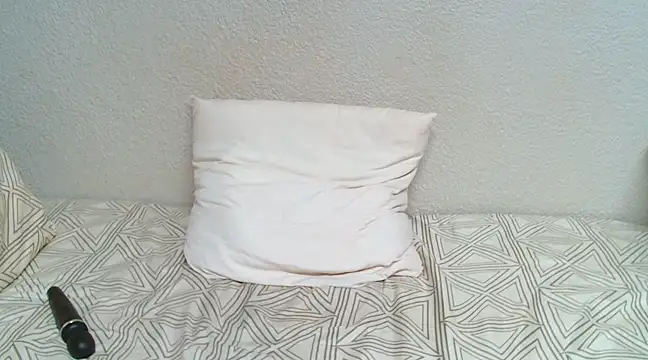 Snapshot of NaughtySlender30ZA chatting on March 22, 2025, 6:36 pm NaughtySlender30ZA online show from March 22, 2025, 6:36 pm