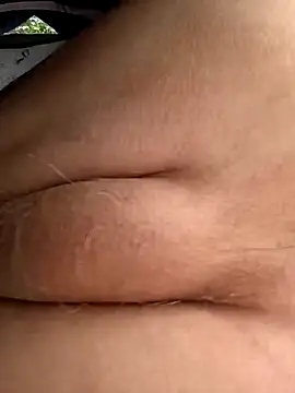 Snapshot of Cloudin_around chatting on March 17, 2026, 6:22 pm Cloudin around online show from March 17, 2026, 6:22 pm