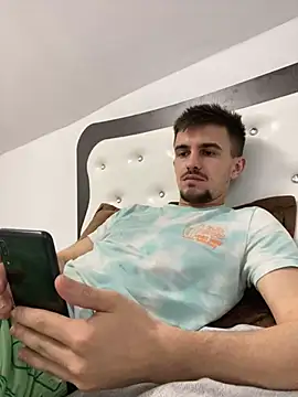 Demonpull69 online show from March 15, 2025, 3:06 pm