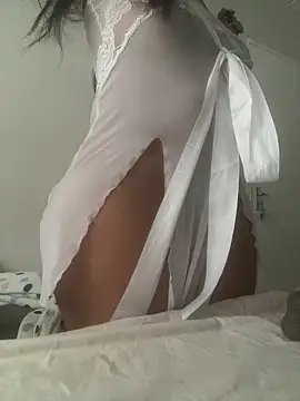 CurvyQueen19 online show from March 3, 2025, 8:08 am