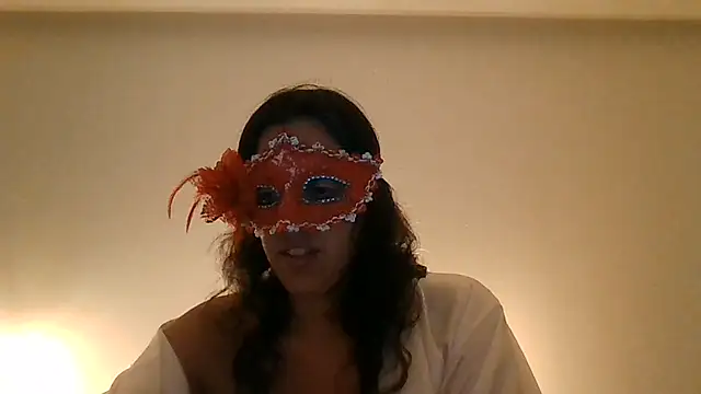 Snapshot of couple-tuga chatting on July 5, 2026, 9:32 pm couple-tuga online show from July 5, 2026, 9:32 pm