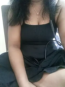 Tamil Vishalini online show from February 21, 2026, 3:41 am