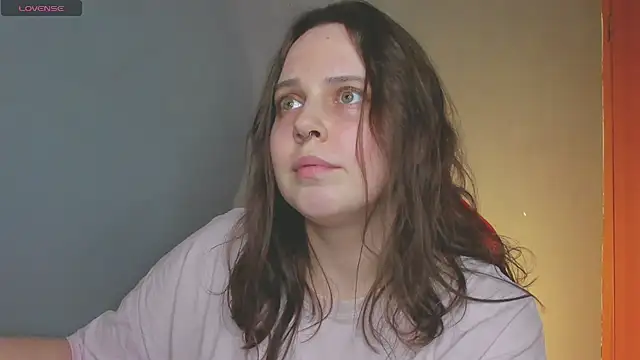  lisacute online show from January 26, 2025, 3:58 pm