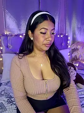 PaulaOrtiz 1 online show from November 19, 2025, 11:21 am