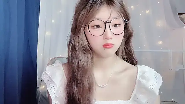 yingying-778 online show from February 16, 2025, 4:53 am