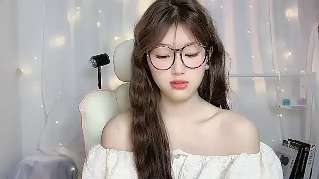 yingying-778 online show from January 12, 2025, 1:27 pm