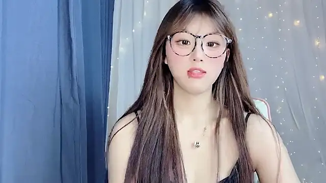 yingying-778 online show from March 21, 2025, 2:07 pm