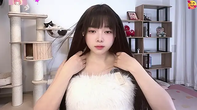 Chenjing0 online show from July 19, 2026, 12:35 pm