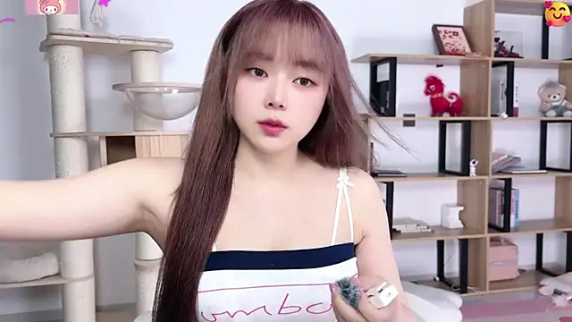Chenjing0 online show from June 23, 2026, 12:36 pm