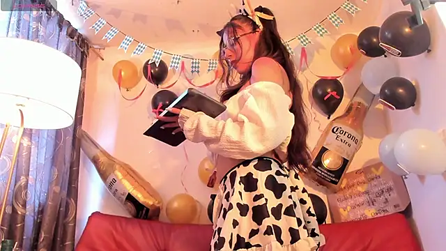 Misha Lover online show from September 22, 2025, 8:48 pm