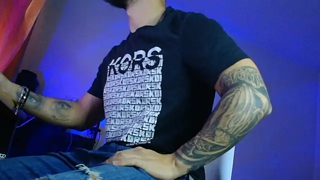 XanderCage99 online show from November 4, 2025, 8:07 am