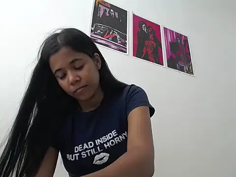 Snapshot of kathypiercee chatting on September 13, 2025, 3:56 pm kathypiercee online show from September 13, 2025, 3:56 pm