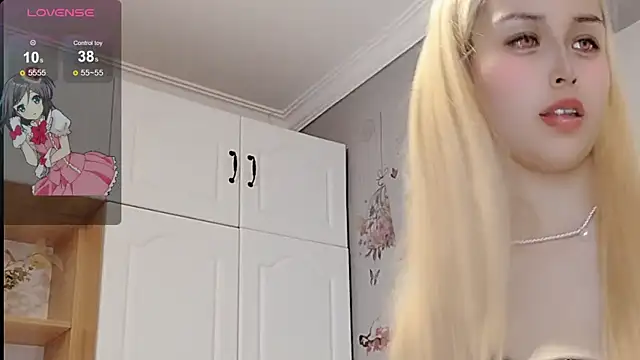 Lucky-xiuxiu online show from March 11, 2025, 6:30 am