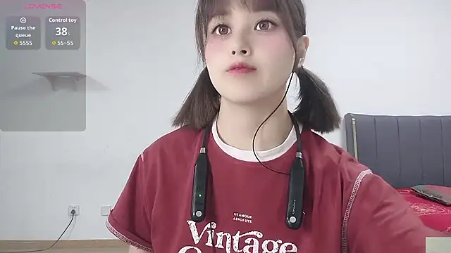 Lucky-xiuxiu online show from September 10, 2025, 1:21 pm