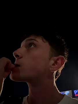 verici34 online show from October 5, 2025, 4:53 pm