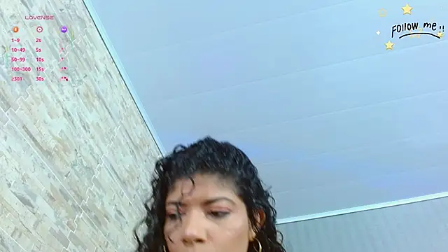 harper ziu online show from November 22, 2025, 12:04 pm