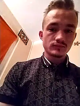 frankthefuck69 online show from March 10, 2025, 4:49 am