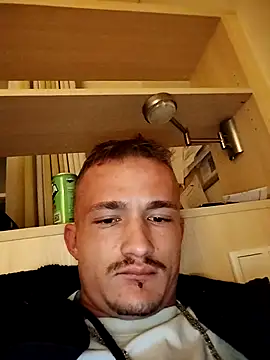 frankthefuck69 online show from October 31, 2025, 9:22 pm