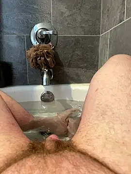 Ucsamiam online show from September 18, 2025, 10:13 pm