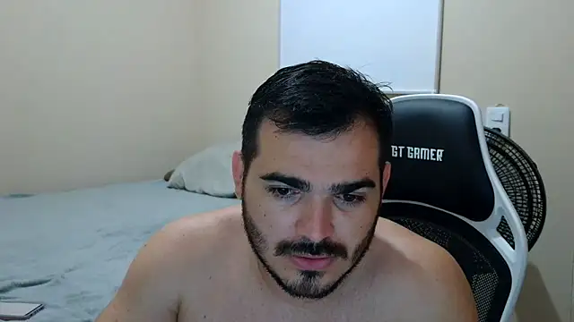 Snapshot of camillebr chatting on March 12, 2025, 11:01 pm camillebr online show from March 12, 2025, 11:01 pm